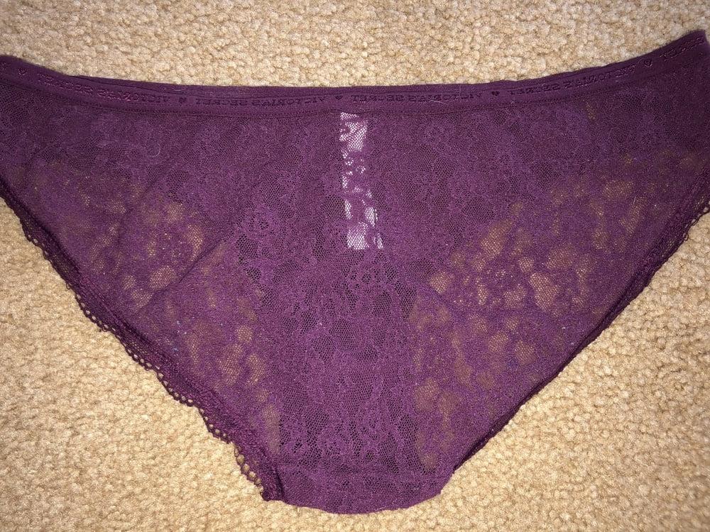 25P Julia's Underwear