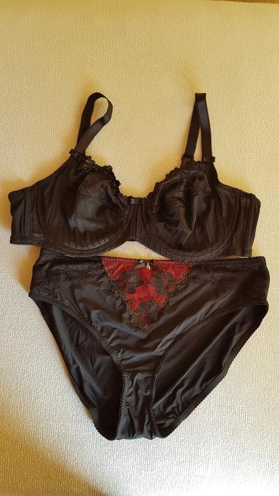 22P Kim's new underwear