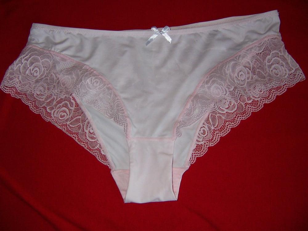 22P Kim's new underwear
