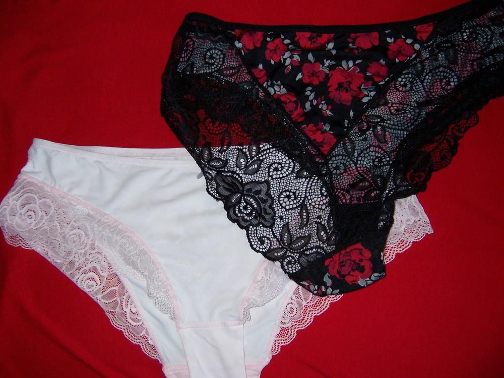 22P Kim's new underwear