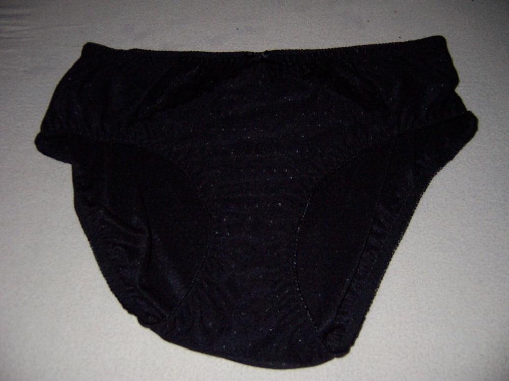 22P Kim's new underwear