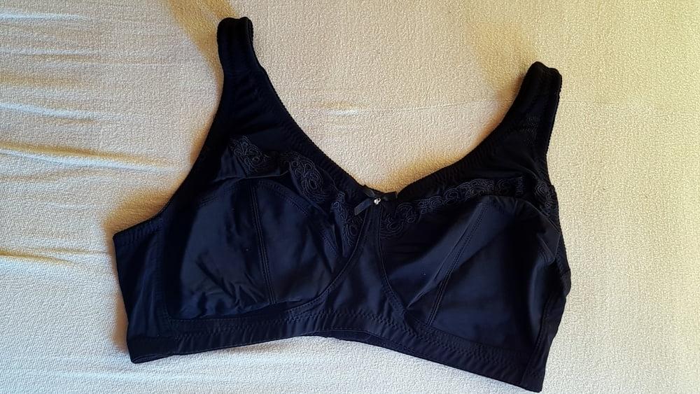 22P Kim's new underwear