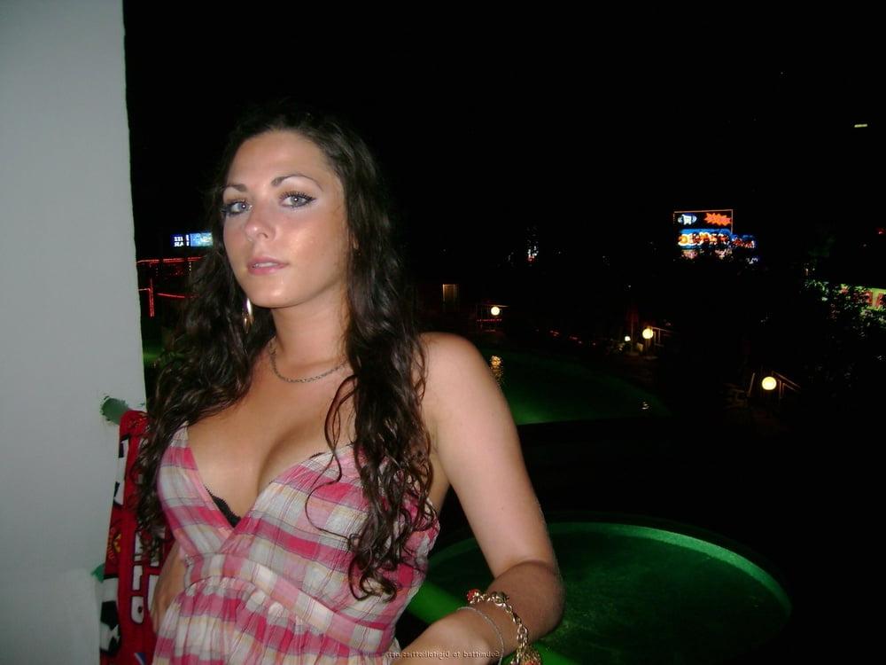25P Naughty Girlfriends 11