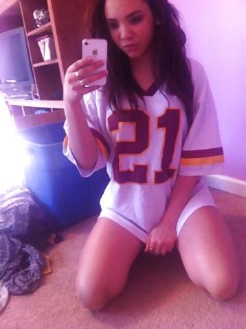 25P Social Network Eye Candy