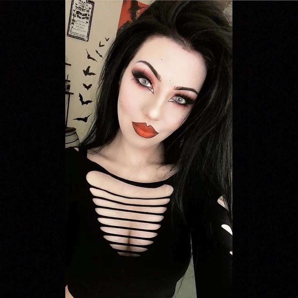 25P Fetish Makeup 4