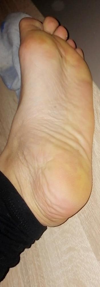 17P Friend's gorgeous soles