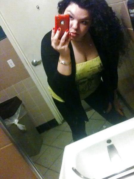 25P Teen Cleavage Mix