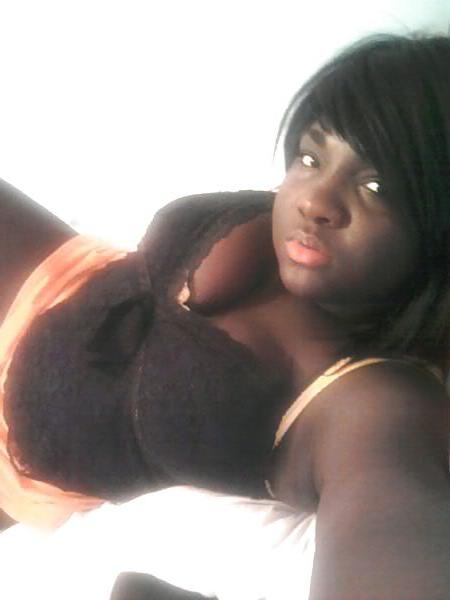 25P Teen Cleavage Mix