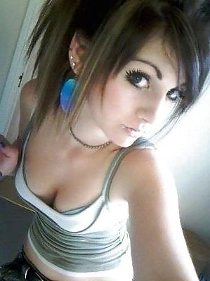 25P Teen Cleavage Mix