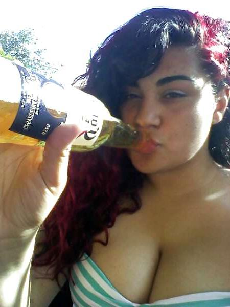 25P Teen Cleavage Mix