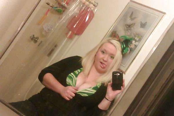 25P Teen Cleavage Mix