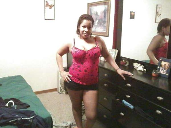 25P Teen Cleavage Mix