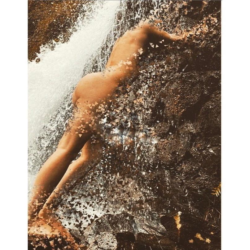 25P 0703 Beautiful nature and nude of a beautiful woman