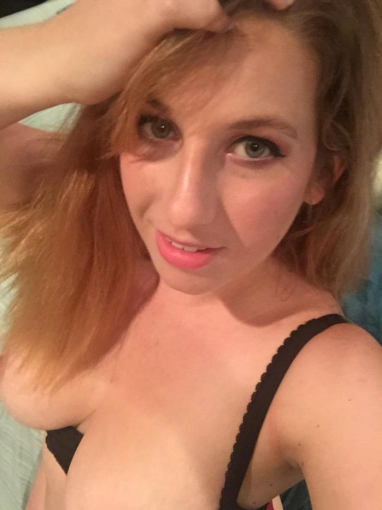 25P Naughty Girlfriends 12