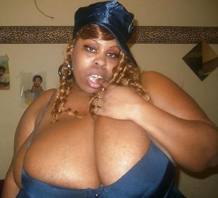 16P Huge Knockers