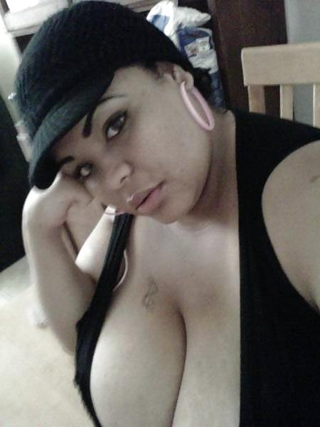 16P Huge Knockers