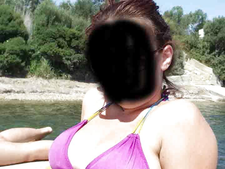 11P Turkish Facebook Bikinis