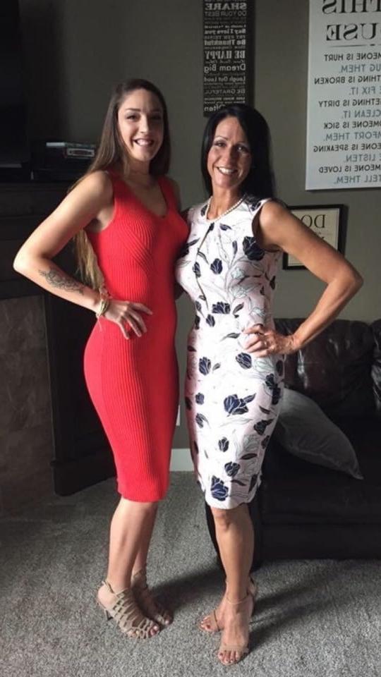 25P Gorgeous Mature Ladies 5