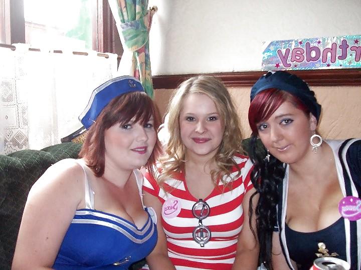 11P Sexy Outfit Cleavage Teen From MeetMeMatch