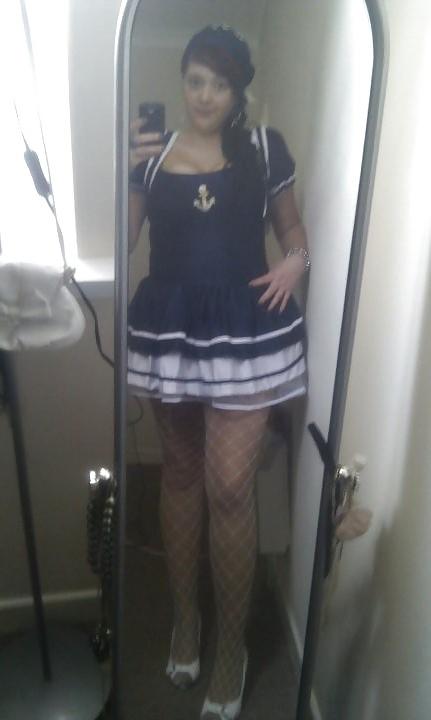 11P Sexy Outfit Cleavage Teen From MeetMeMatch