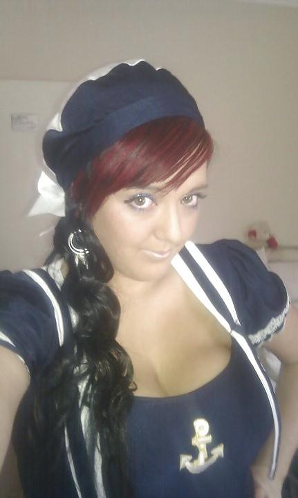 11P Sexy Outfit Cleavage Teen From MeetMeMatch