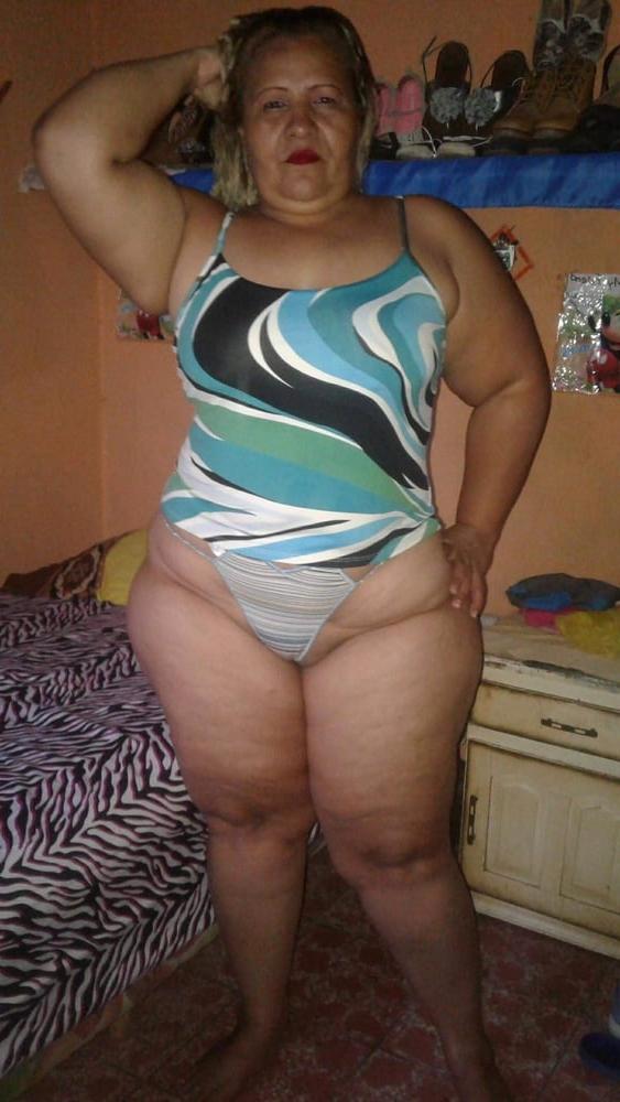 25P Mrs Mayra 58 yo is naughty cleaning lady part 3