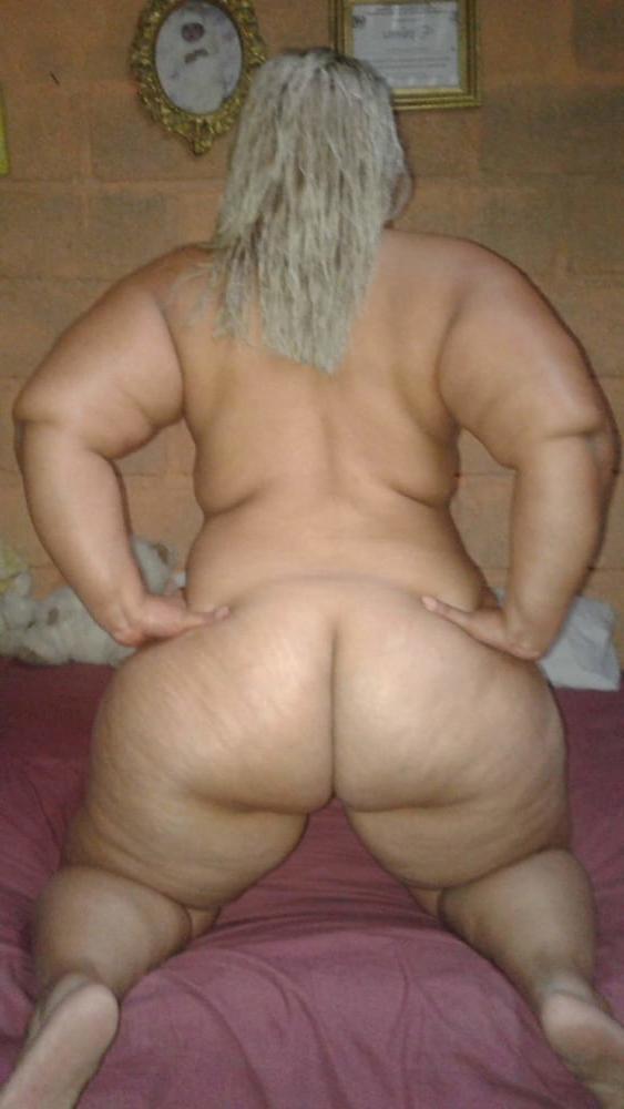 25P Mrs Mayra 58 yo is naughty cleaning lady part 3