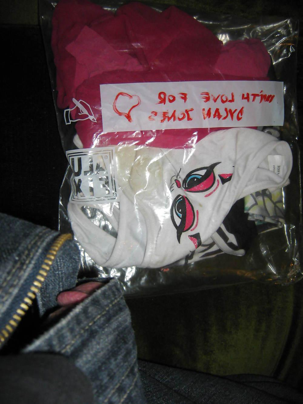 23P More pics of the underwear she sent me