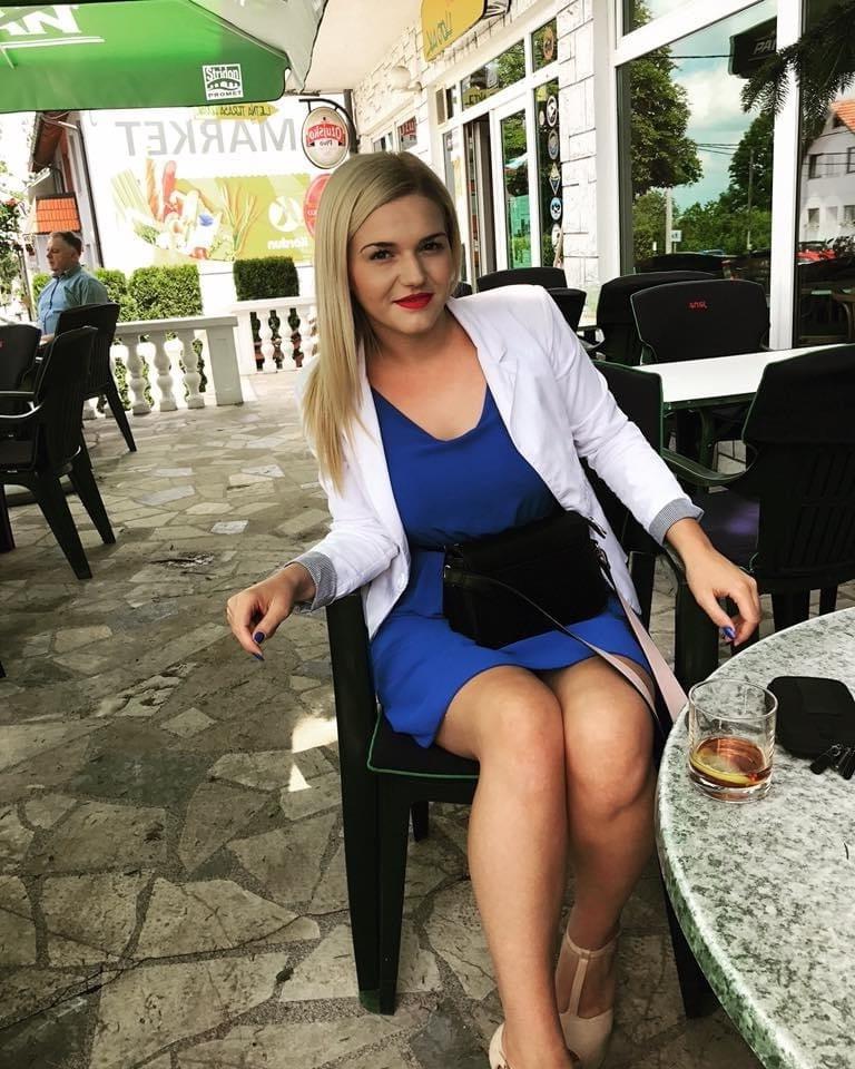 8P Turkish Milf