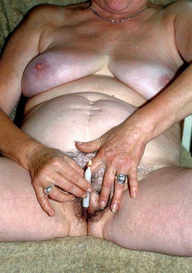 25P Sexy Grandma