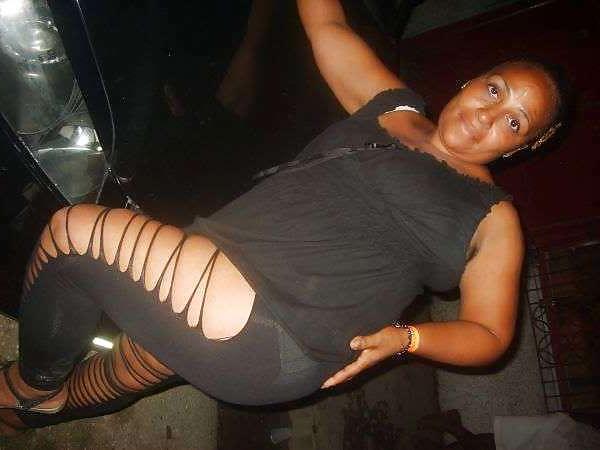 10P Mix tagged  black grils 