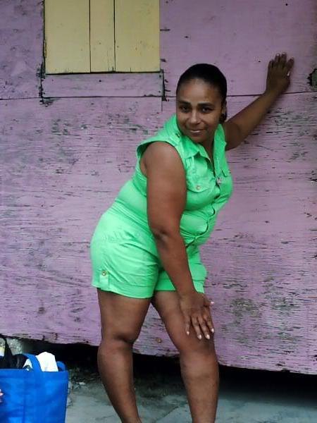 10P Mix tagged  black grils 