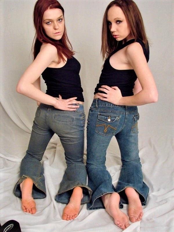 25P Feeding my Jeans Fetish 2....