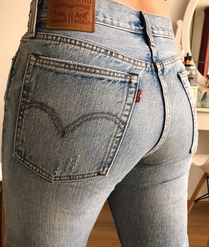 25P Feeding my Jeans Fetish 2....