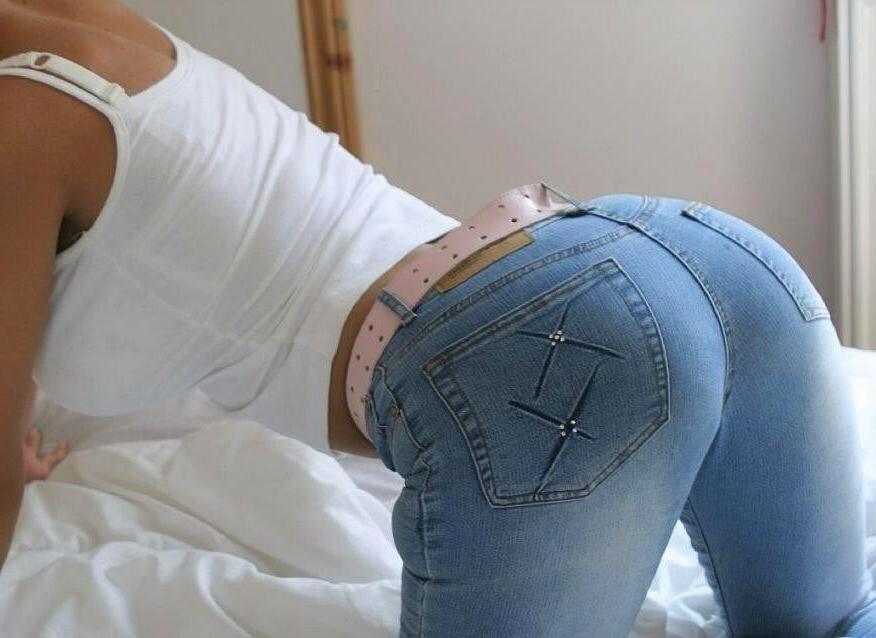 25P Feeding my Jeans Fetish 2....