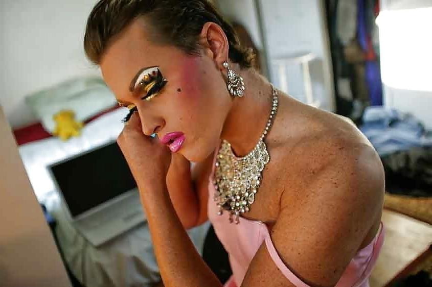 25P Makeup fetish 69