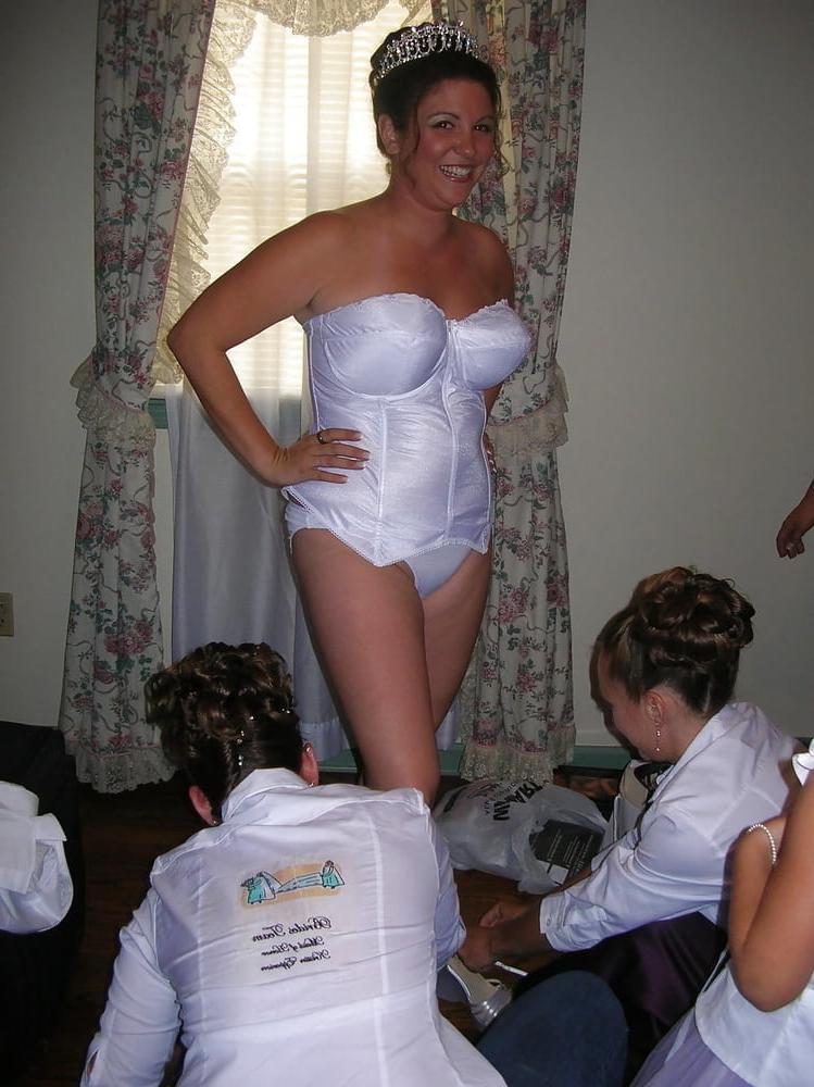 25P NAUGHTY BRIDES 7