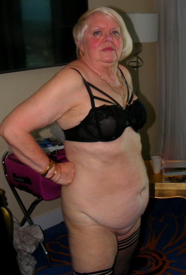 24P Older and hot 066 (Underwear)