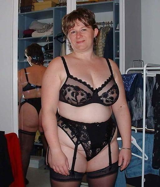 24P Older and hot 066 (Underwear)