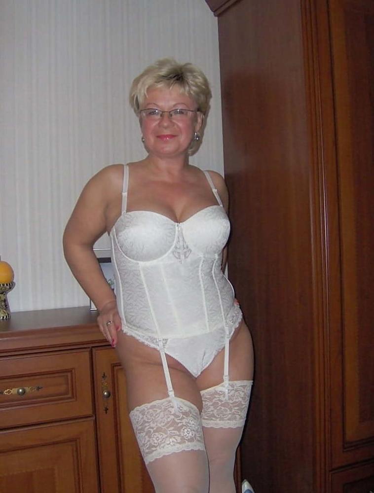 24P Older and hot 066 (Underwear)