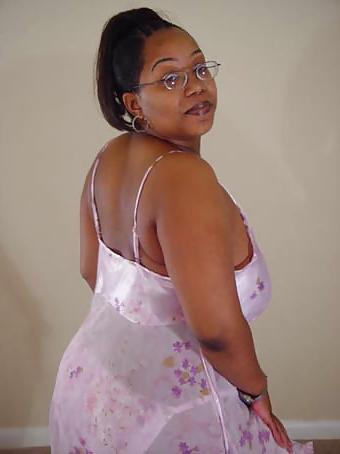 9P Horny Black Mother