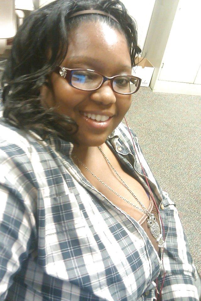 9P Ebony bbw 20 yrs old