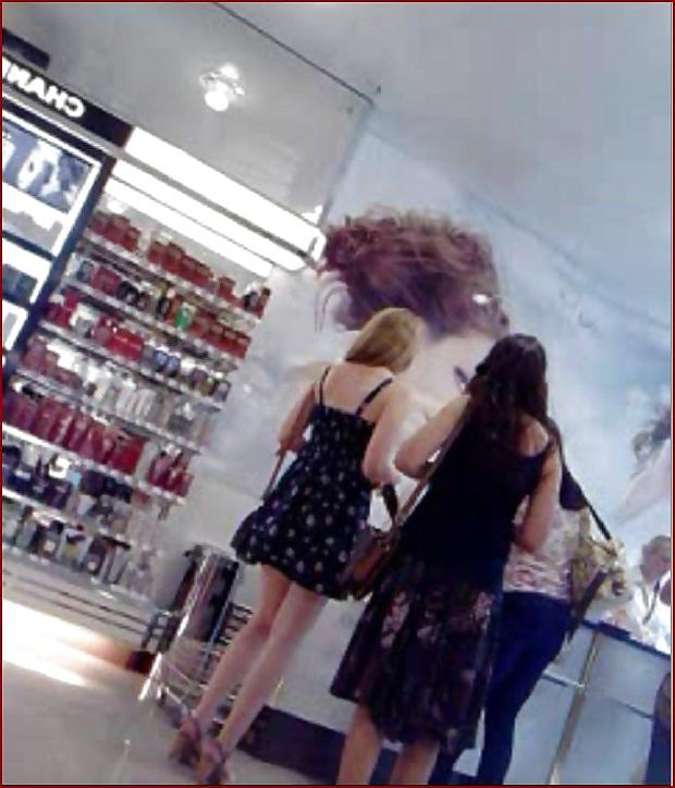 22P Uuuhh teen with amazing long hair and beautiful long legs!