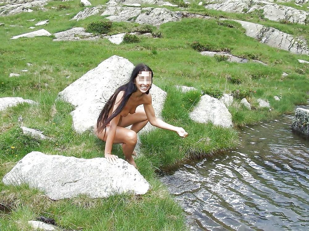 25P Naked in nature 22