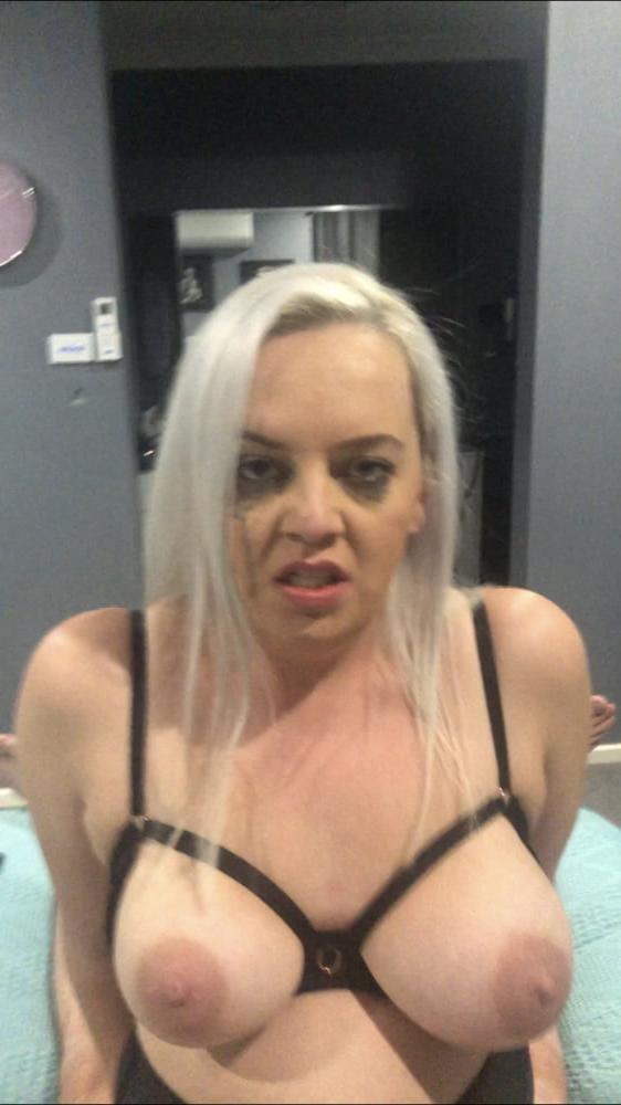 25P WORKING WITH X VIDEOS AND X VIDEOS RED  VIDEO PICS