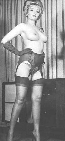 10P Retro Tits 24
