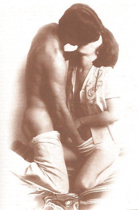 25P Potpurri of Retro Ero and Porn Photos 8