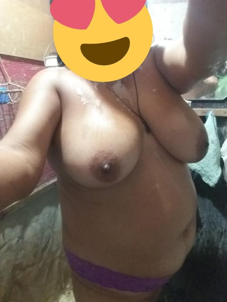 25P Mrs Carmem 62 yo a poor cleaning lady