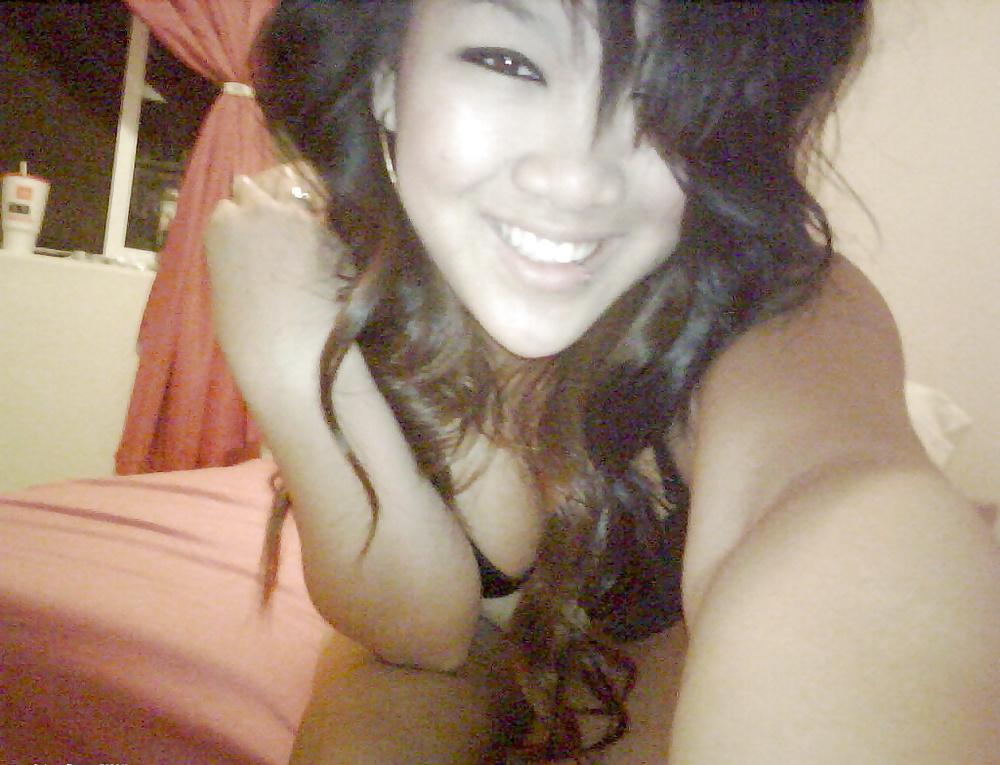 25P Asian girl pics 1(2)