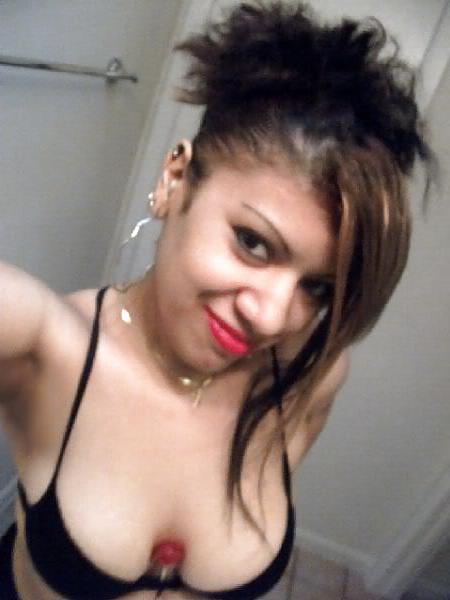 25P More Cleavage Babes From MeetMeMatch